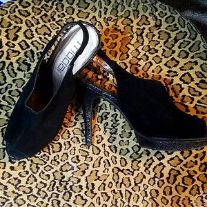 Moda Suede Slingbacks